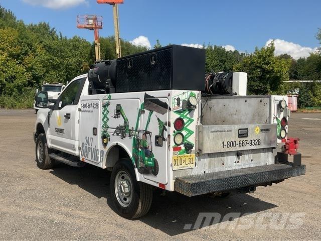 Ford F-250 Комбинированные дорожные машины