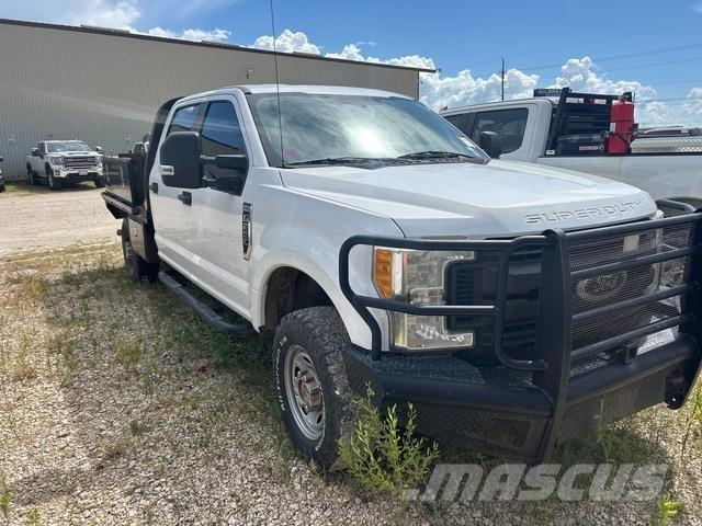 Ford F-250 Грузовики-платформы/боковая разгрузка