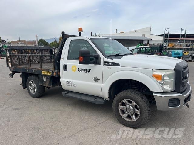 Ford F-250 Грузовики-платформы/боковая разгрузка