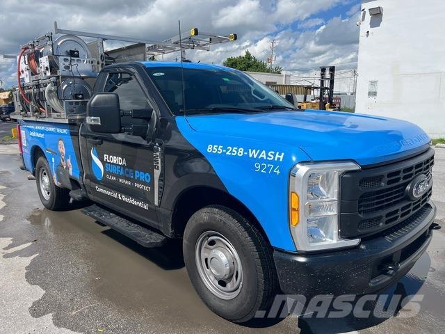 Ford F-250 Строительная техника - Другие