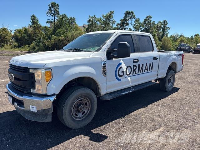 Ford F-250 Бортовые фургоны