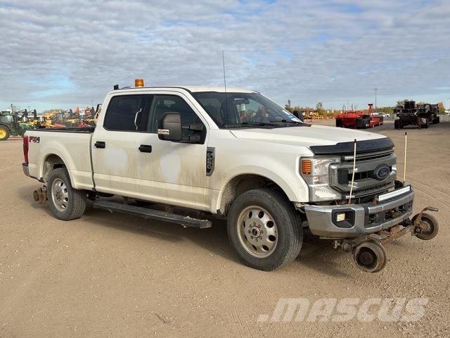Ford F-250 Бортовые фургоны