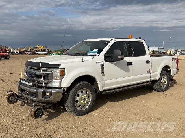 Ford F-250 Бортовые фургоны