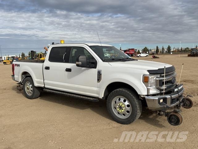 Ford F-250 Бортовые фургоны