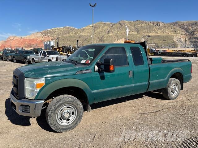 Ford F-250 Бортовые фургоны