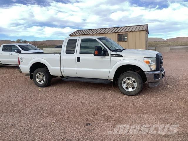 Ford F-250 Бортовые фургоны