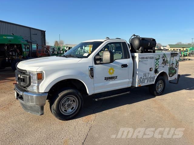 Ford F-250 Комбинированные дорожные машины