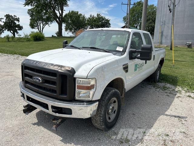 Ford F-250 Бортовые фургоны