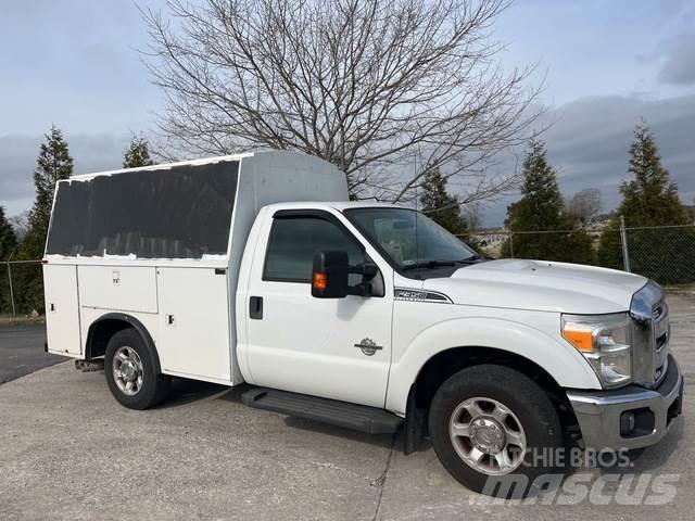 Ford F-350 Бортовые фургоны