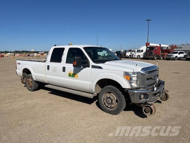Ford F-350 Бортовые фургоны