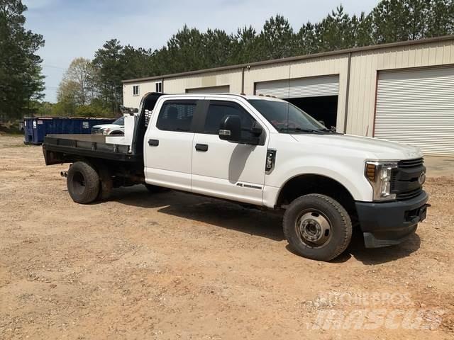 Ford F-350 Грузовики-платформы/боковая разгрузка