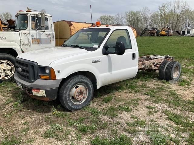 Ford F-350 Кабины