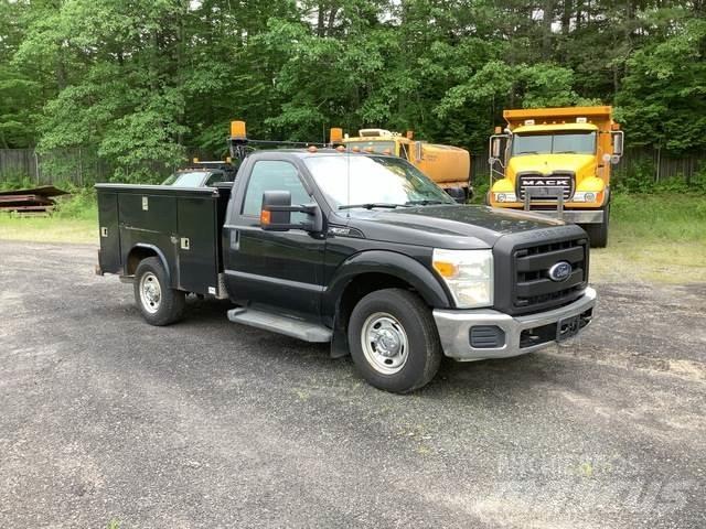 Ford F-350 Бортовые фургоны