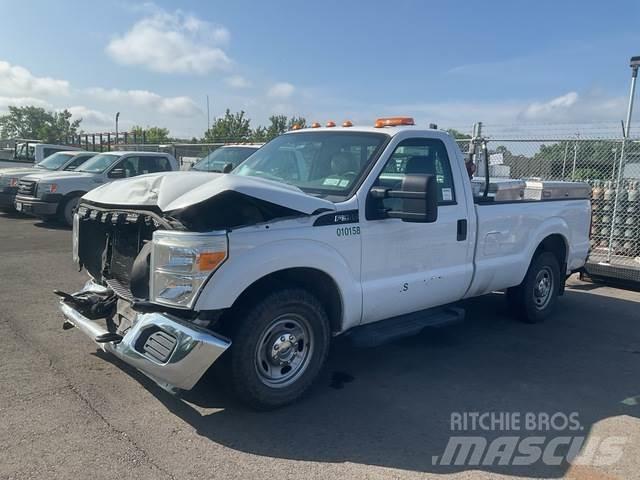 Ford F-350 Прочие фургоны