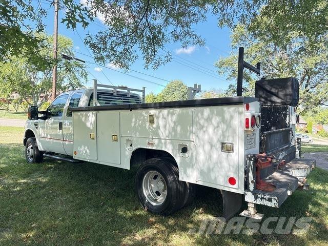 Ford F-350 Комбинированные дорожные машины