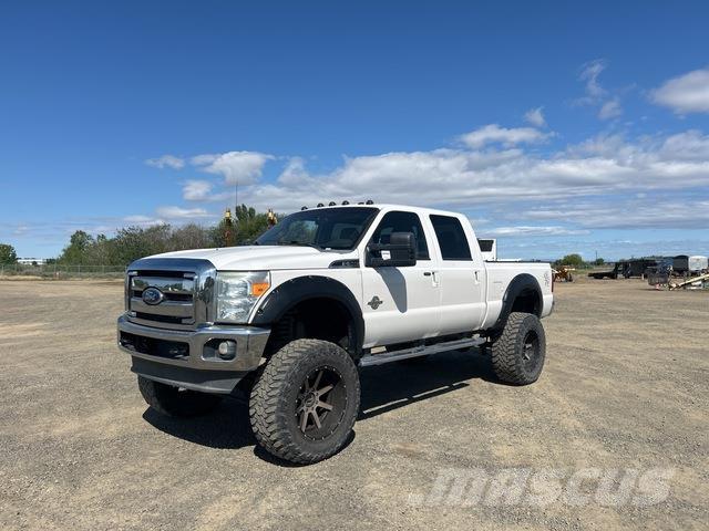 Ford F-350 Бортовые фургоны