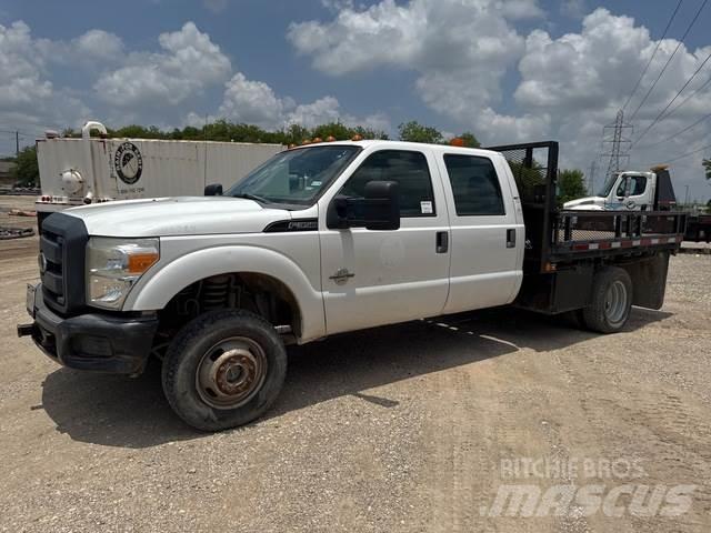 Ford F-350 Грузовики-платформы/боковая разгрузка