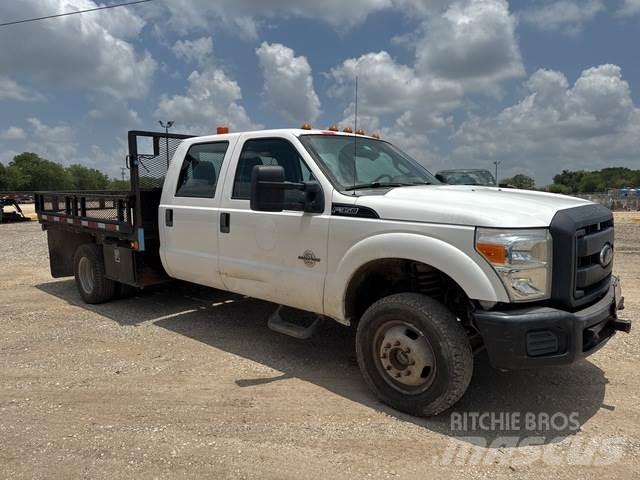 Ford F-350 Грузовики-платформы/боковая разгрузка