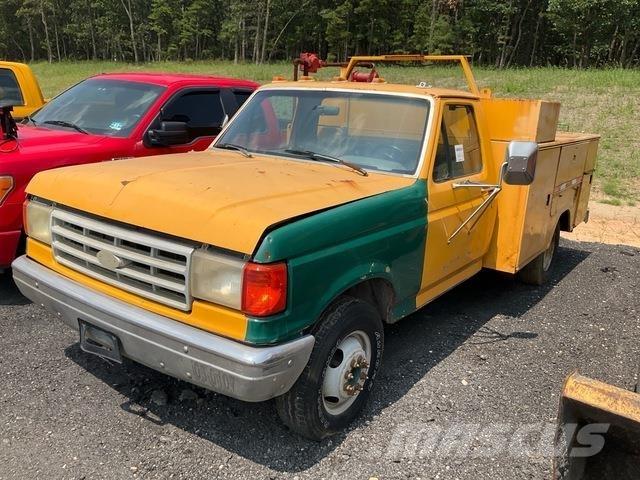 Ford F-350 Бортовые фургоны