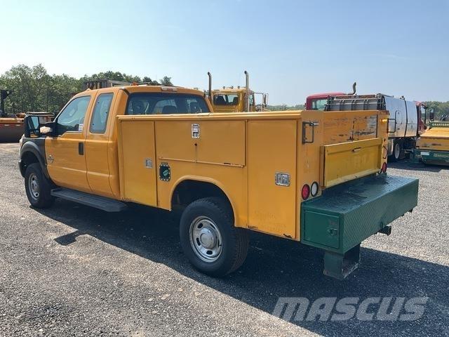 Ford F-350 Бортовые фургоны