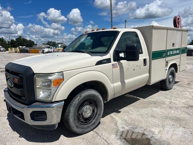 Ford F-350 Бортовые фургоны