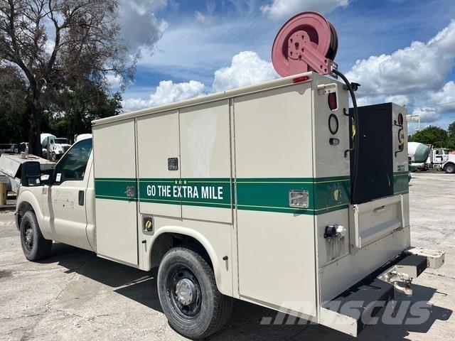Ford F-350 Бортовые фургоны