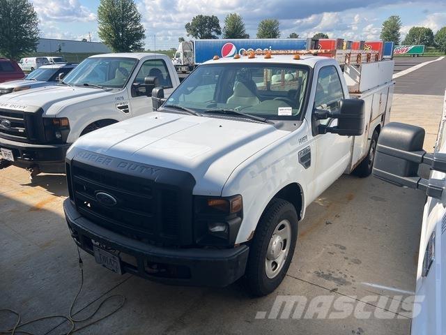 Ford F-350 Бортовые фургоны