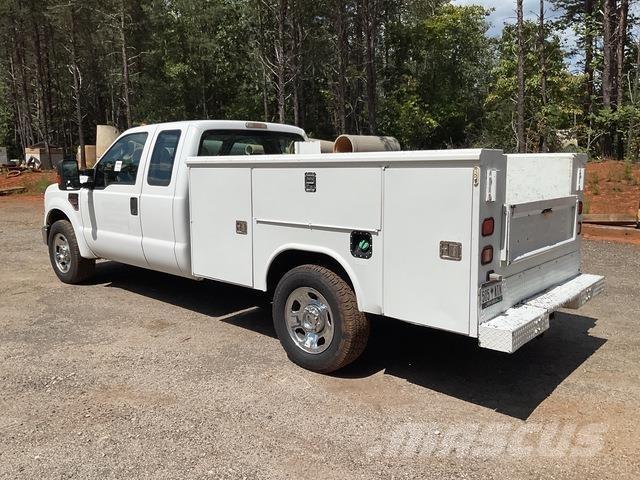 Ford F-350 Бортовые фургоны