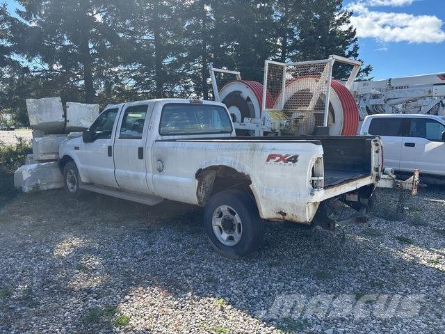 Ford F-350 Бортовые фургоны