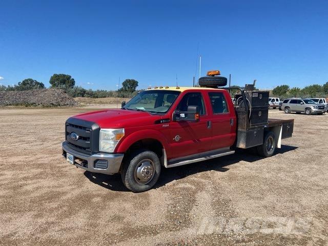 Ford F-350 Грузовики-платформы/боковая разгрузка