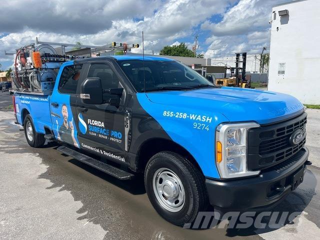 Ford F-350 Строительная техника - Другие
