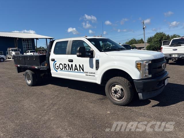 Ford F-350 Грузовики-платформы/боковая разгрузка