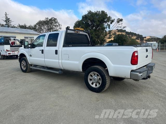 Ford F-350 Бортовые фургоны