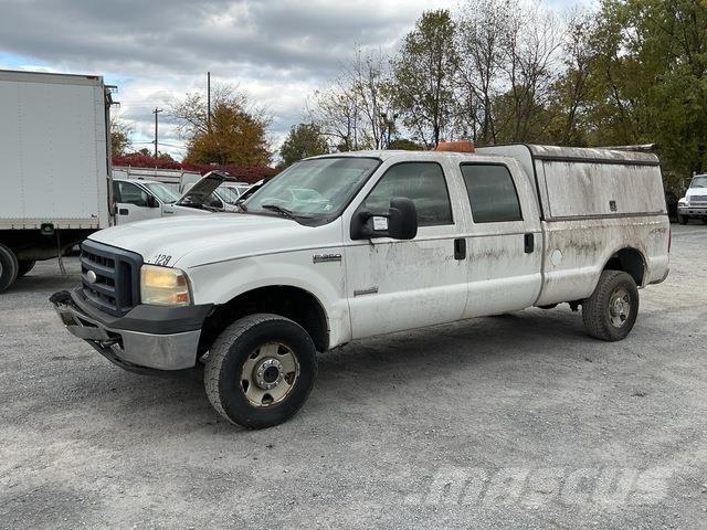 Ford F-350 Бортовые фургоны