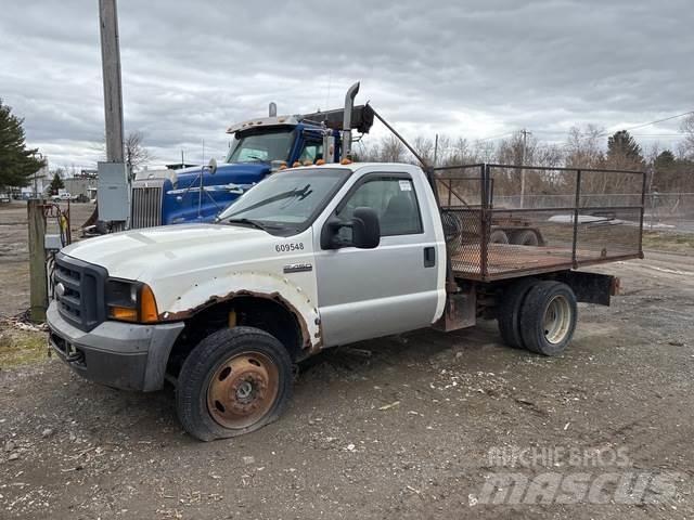 Ford F-450 Грузовики-платформы/боковая разгрузка