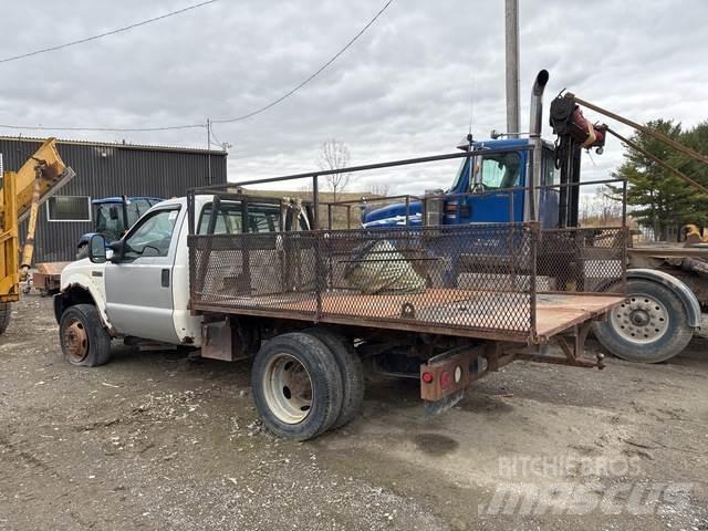 Ford F-450 Грузовики-платформы/боковая разгрузка