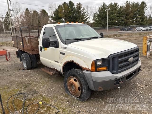 Ford F-450 Грузовики-платформы/боковая разгрузка
