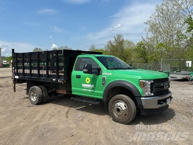 Ford F-450 Грузовики-платформы/боковая разгрузка