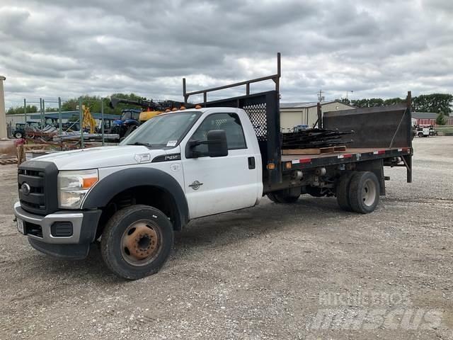 Ford F-450 Грузовики-платформы/боковая разгрузка