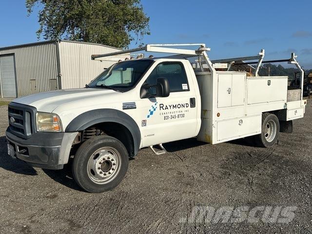 Ford F-450 Бортовые фургоны
