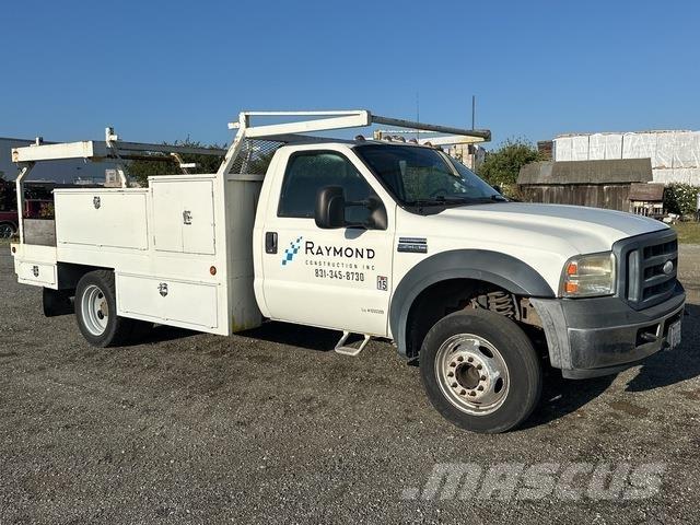 Ford F-450 Бортовые фургоны