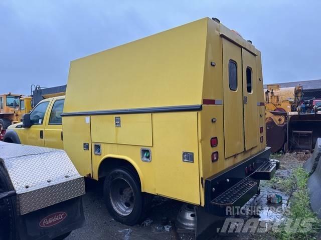 Ford F-450 Бортовые фургоны