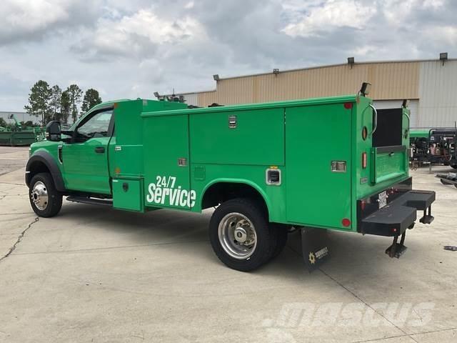 Ford F-450 Комбинированные дорожные машины