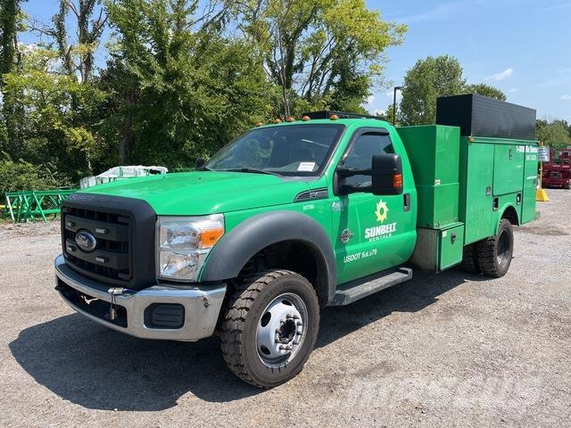 Ford F-450 Комбинированные дорожные машины