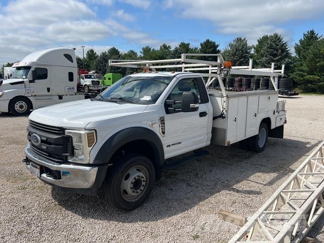 Ford F-450 Бортовые фургоны