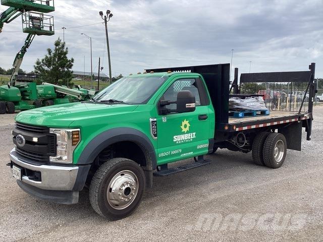 Ford F-450 Грузовики-платформы/боковая разгрузка