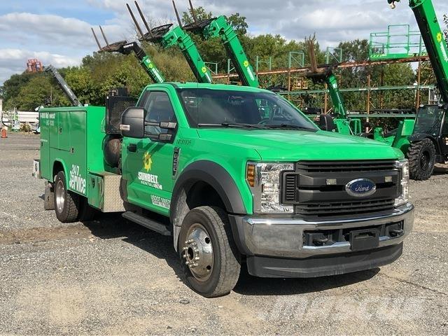 Ford F-450 Комбинированные дорожные машины