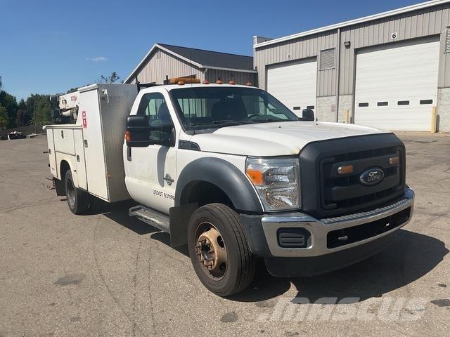 Ford F-450 Комбинированные дорожные машины