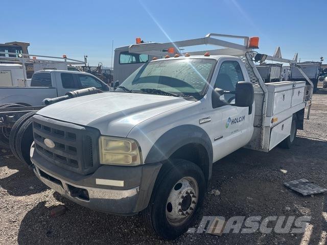 Ford F-450 Грузовики-платформы/боковая разгрузка