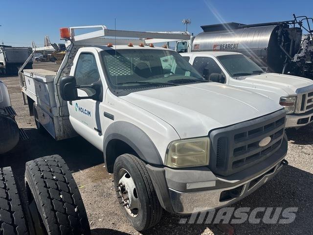 Ford F-450 Грузовики-платформы/боковая разгрузка